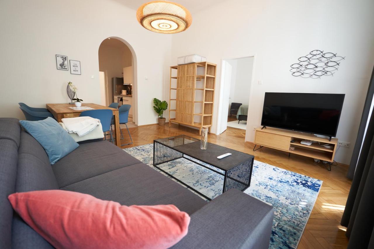 Trendy 3 Zentral Gelegen Apartament Viena